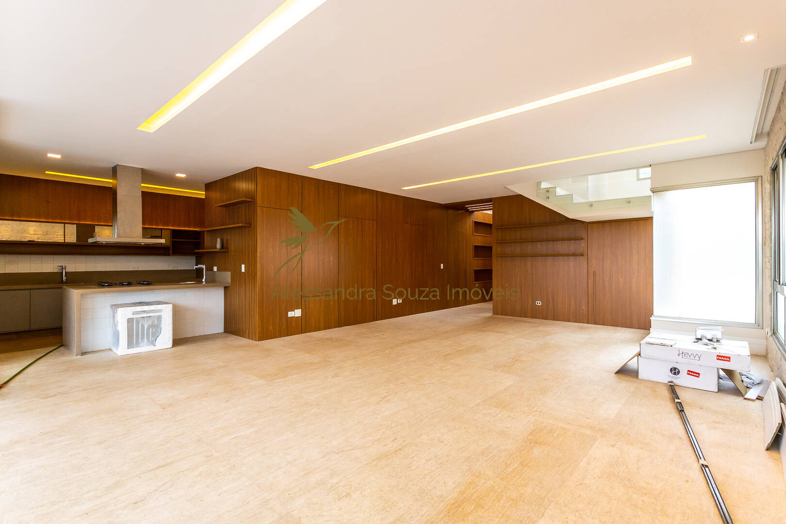 Casa à venda e aluguel com 4 quartos, 571m² - Foto 14
