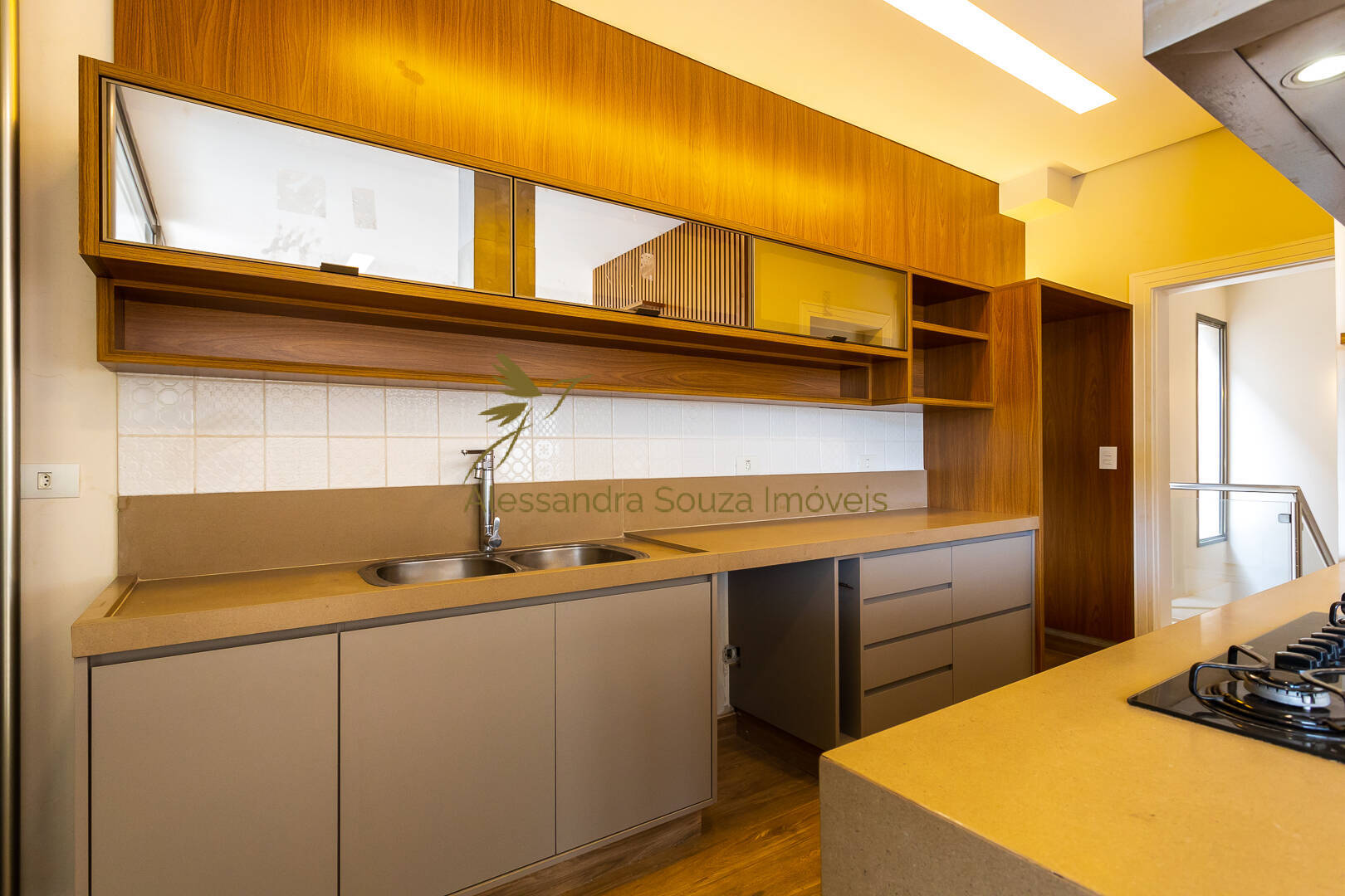 Casa à venda e aluguel com 4 quartos, 571m² - Foto 20