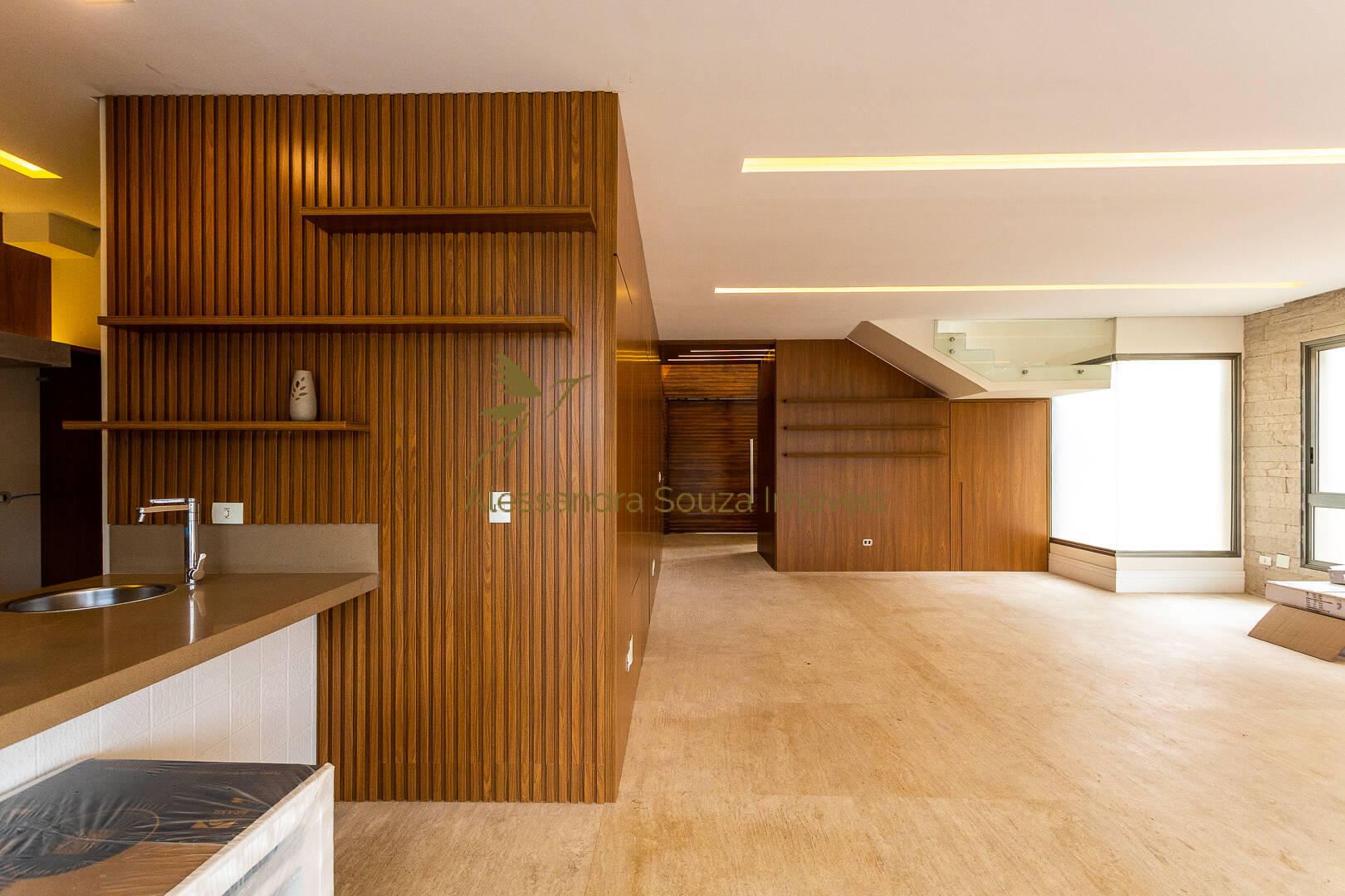 Casa à venda e aluguel com 4 quartos, 571m² - Foto 22