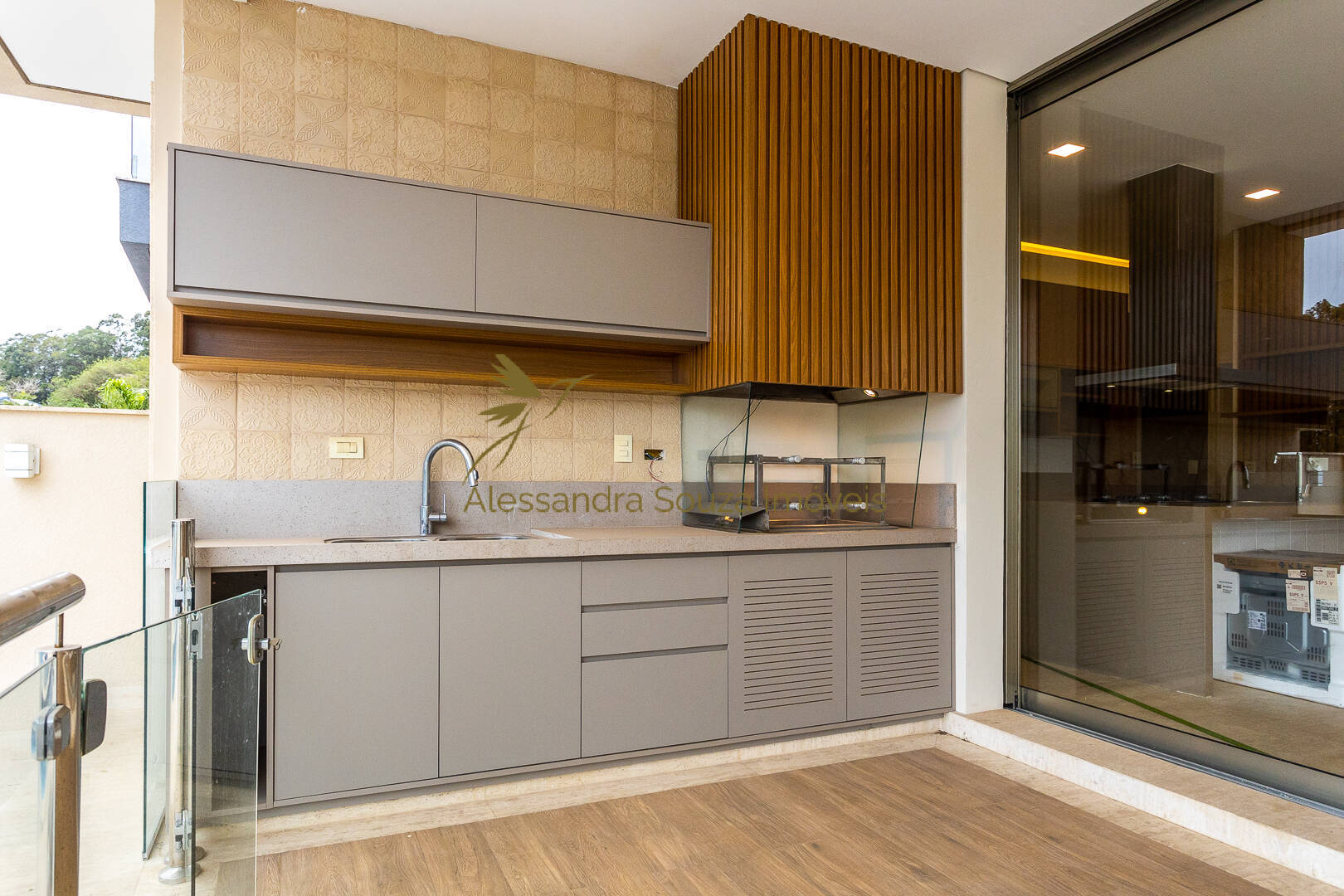 Casa à venda e aluguel com 4 quartos, 571m² - Foto 27
