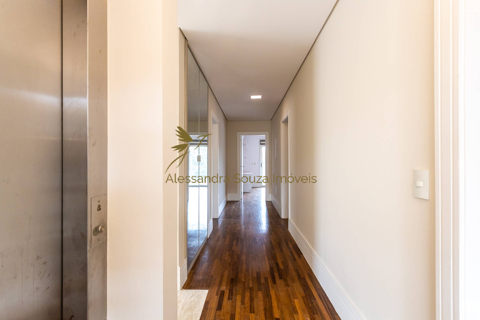 Casa à venda e aluguel com 4 quartos, 571m² - Foto 38