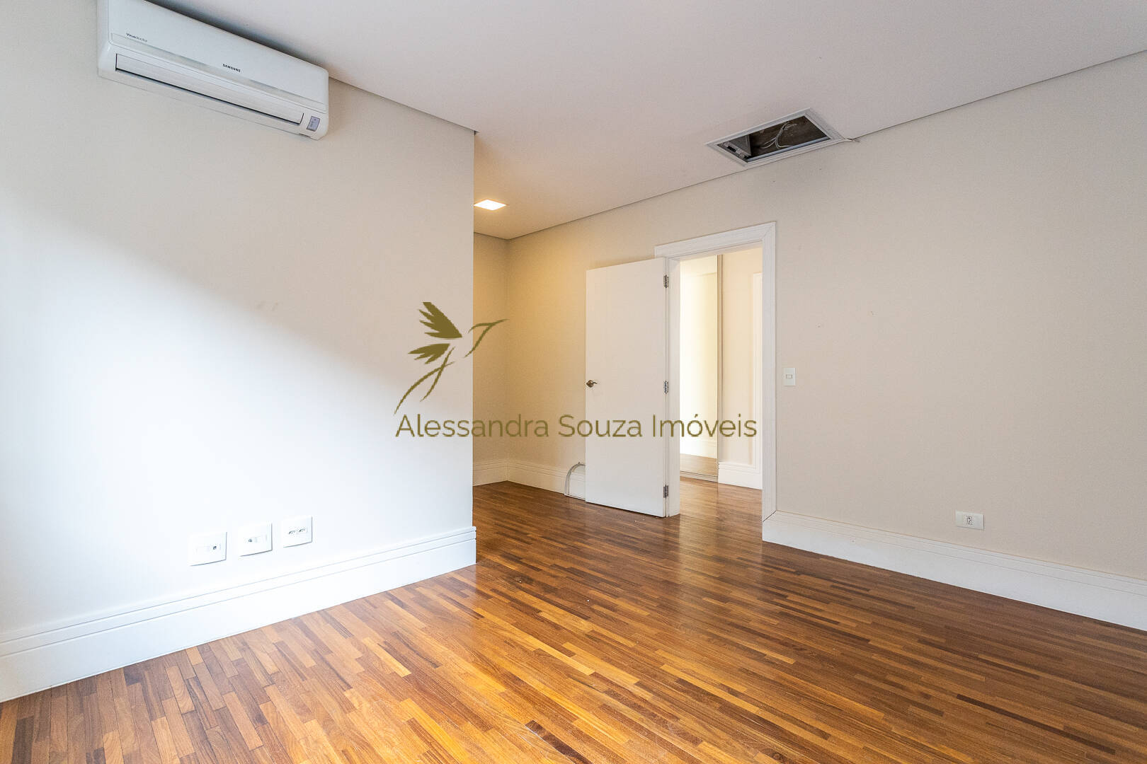 Casa à venda e aluguel com 4 quartos, 571m² - Foto 43