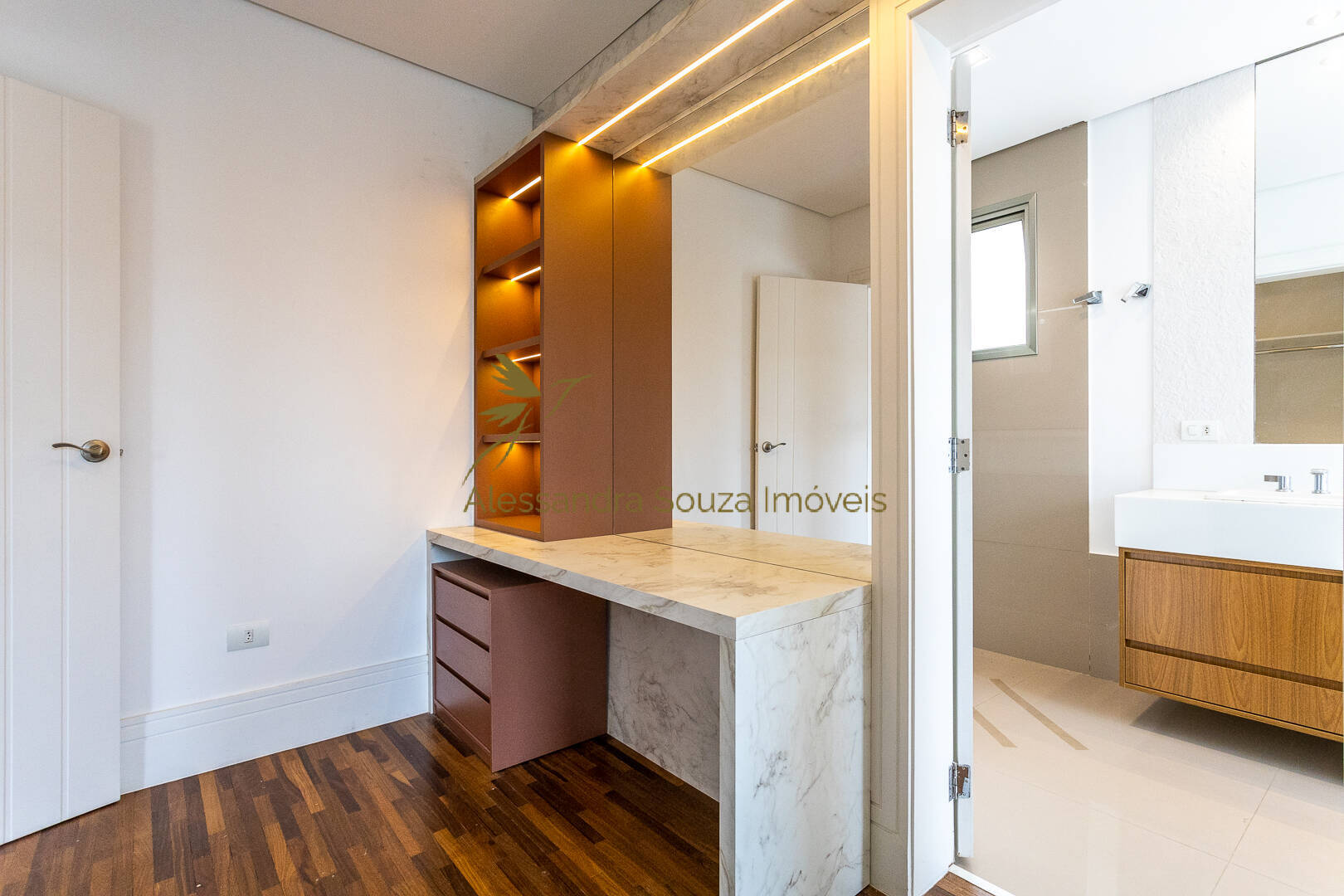 Casa à venda e aluguel com 4 quartos, 571m² - Foto 53