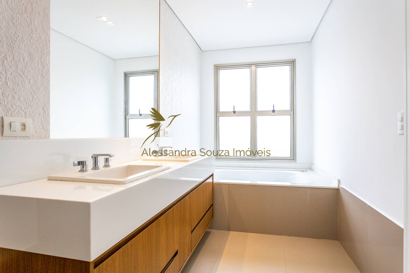 Casa à venda e aluguel com 4 quartos, 571m² - Foto 55
