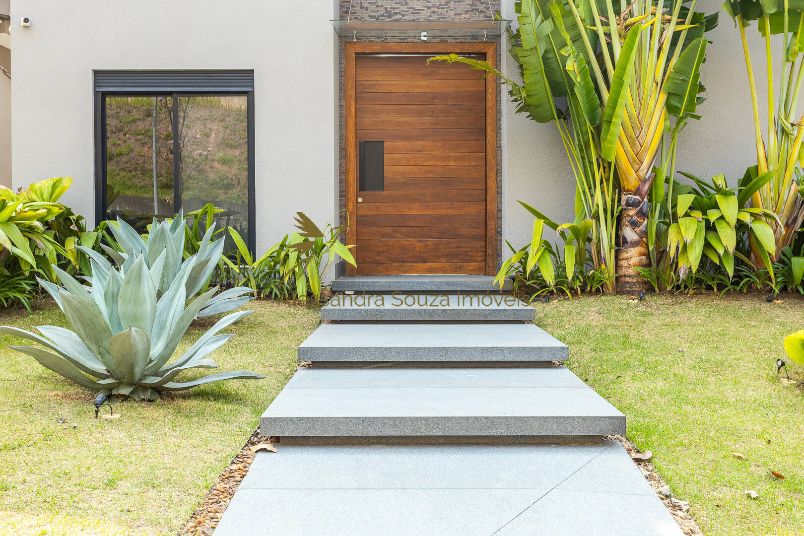 Casa à venda e aluguel com 4 quartos, 620m² - Foto 6