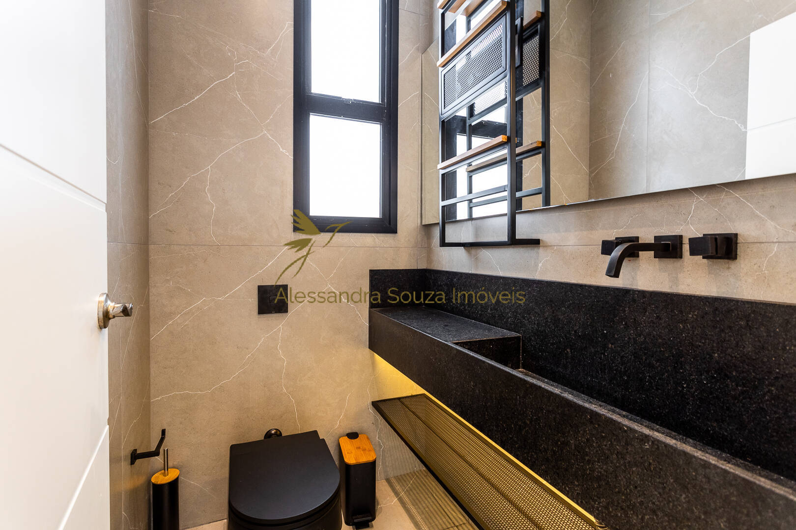 Casa à venda e aluguel com 4 quartos, 620m² - Foto 25