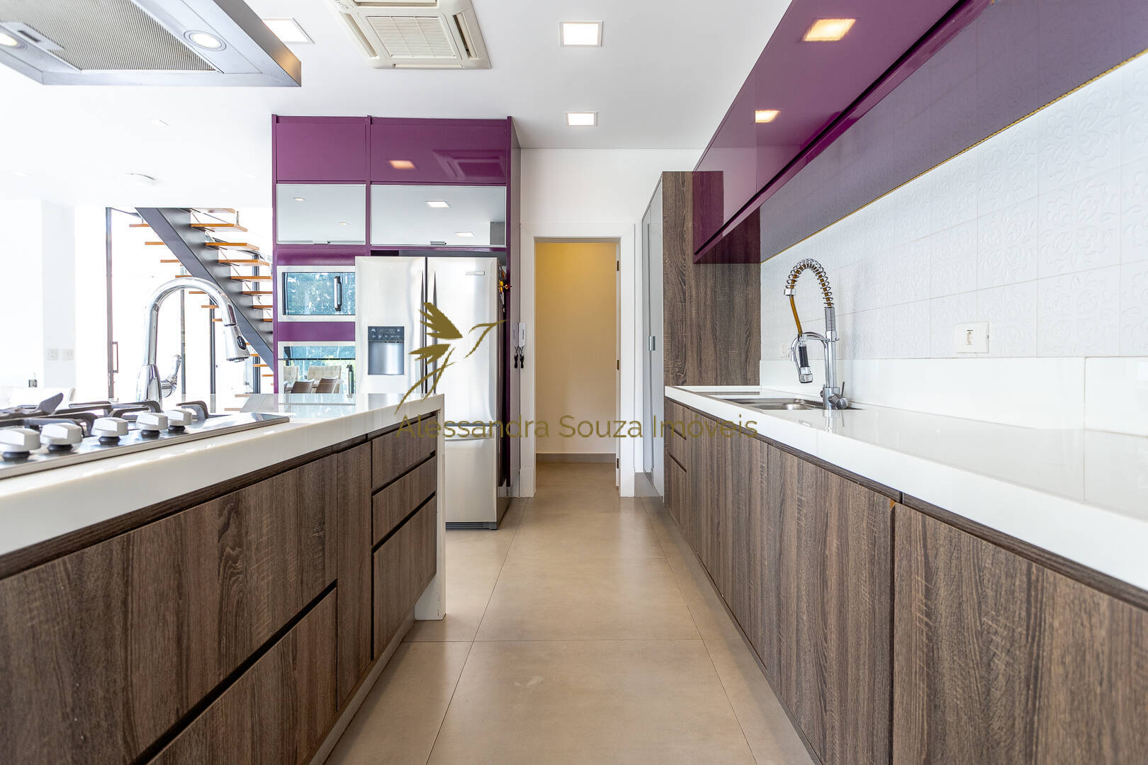 Casa à venda e aluguel com 4 quartos, 620m² - Foto 78