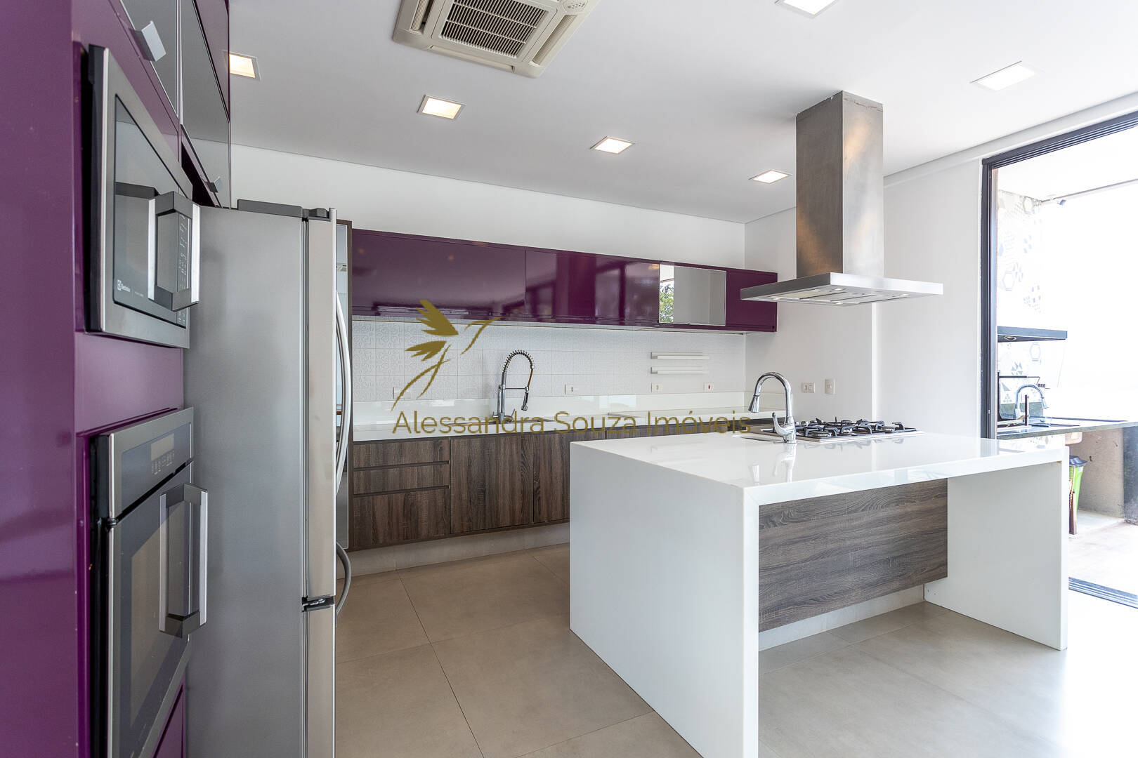 Casa à venda e aluguel com 4 quartos, 620m² - Foto 92