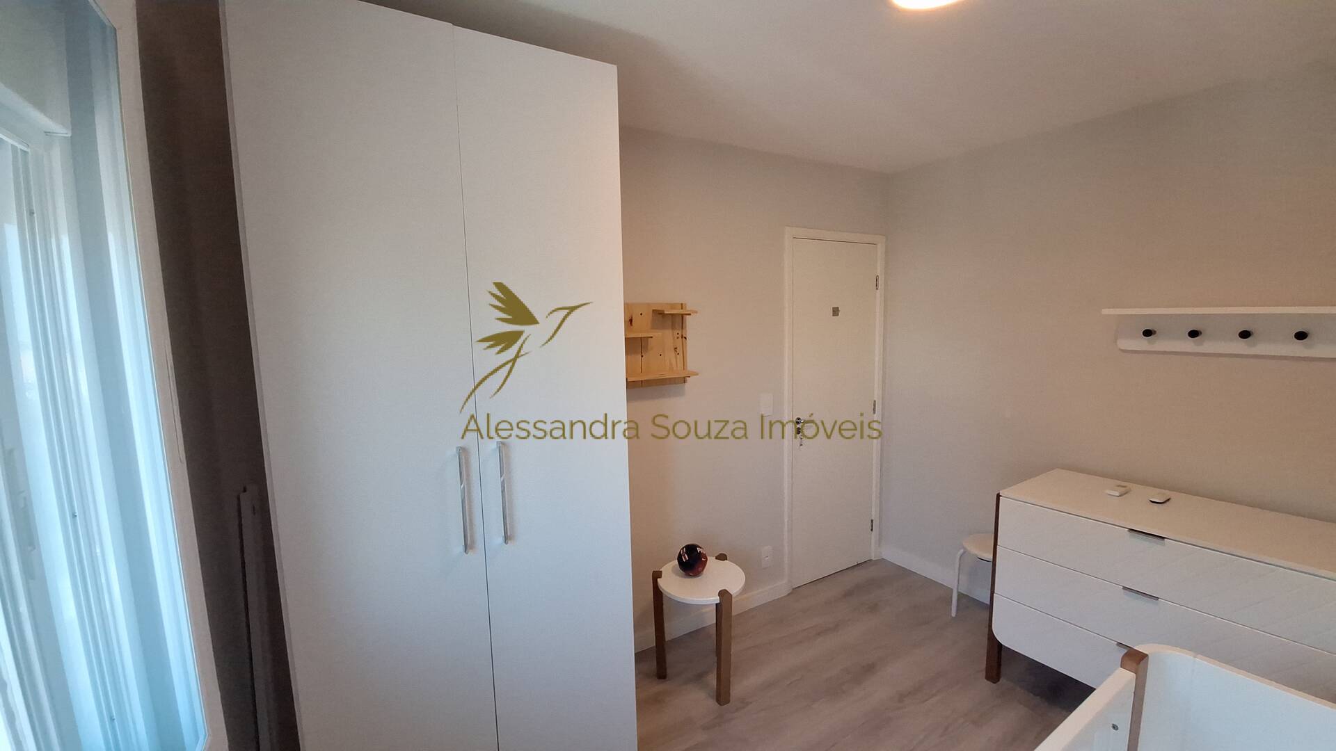 Casa para alugar com 3 quartos, 247m² - Foto 6