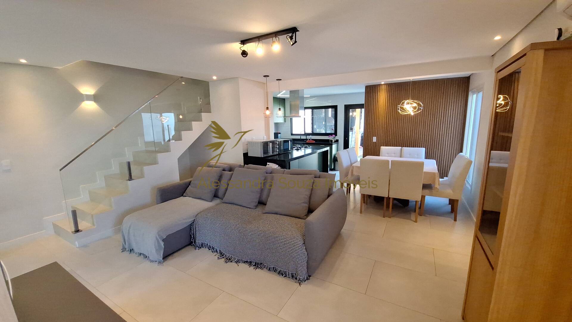 Casa para alugar com 3 quartos, 247m² - Foto 14