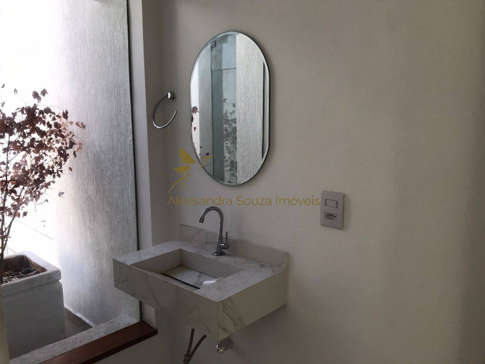Casa à venda e aluguel com 5 quartos, 342m² - Foto 10