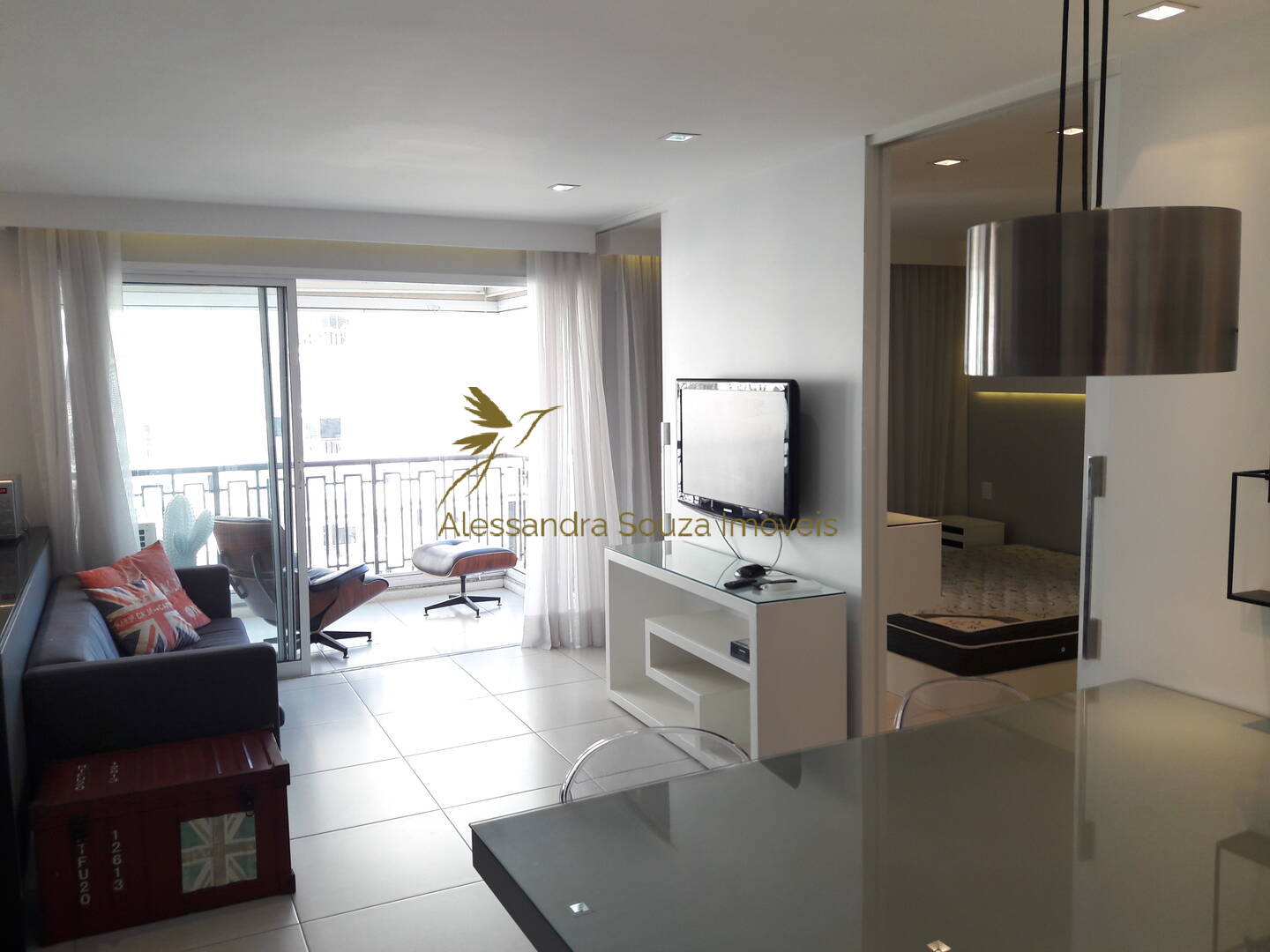 Apartamento à venda com 1 quarto, 50m² - Foto 4