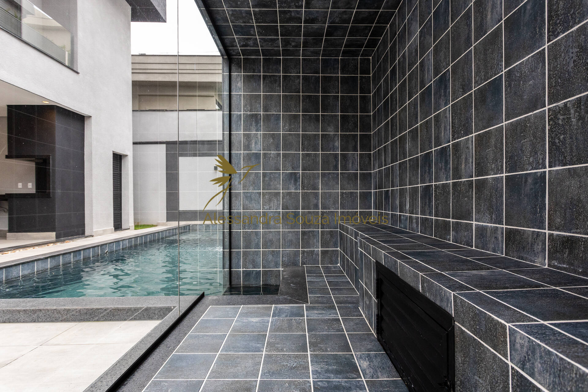 Casa à venda com 5 quartos, 392m² - Foto 5