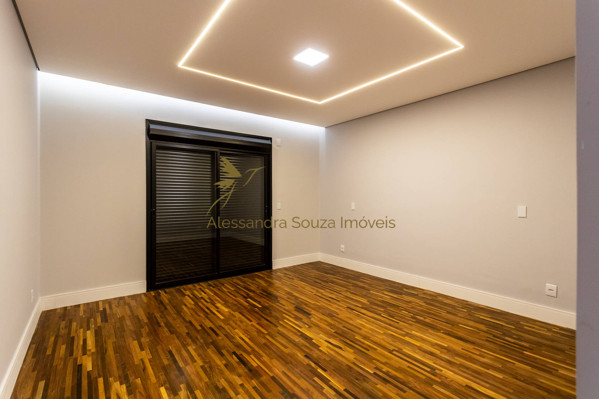 Casa à venda com 5 quartos, 392m² - Foto 10
