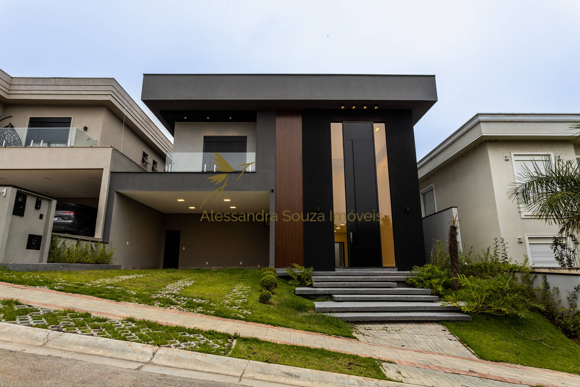 Casa à venda com 5 quartos, 392m² - Foto 11
