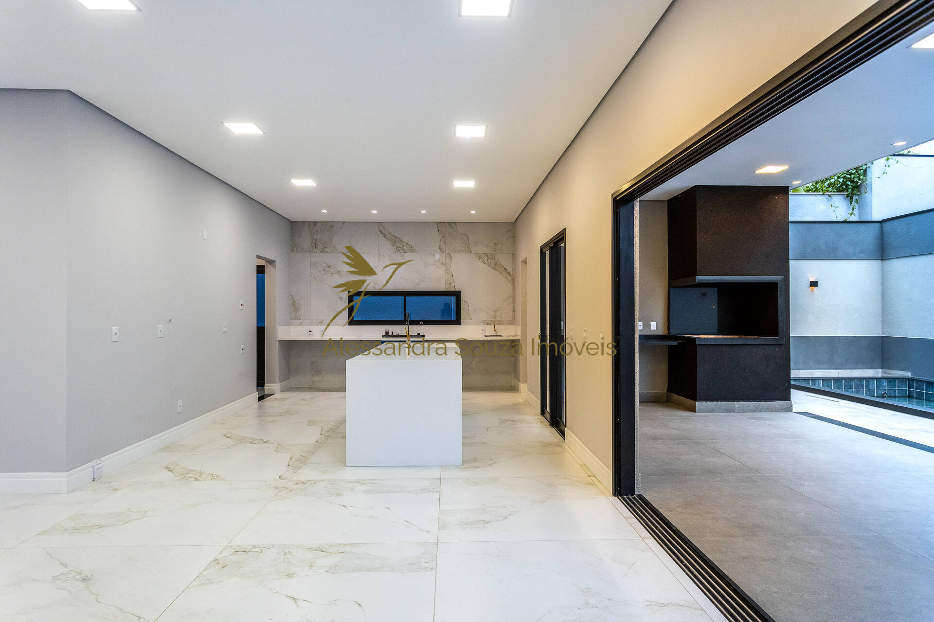 Casa à venda com 5 quartos, 392m² - Foto 16