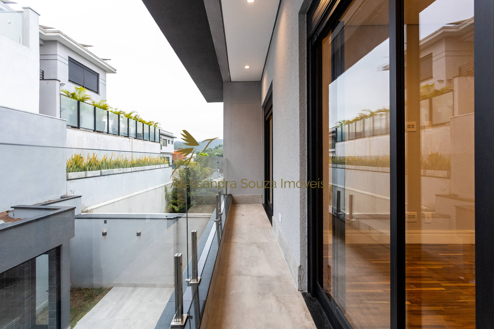 Casa à venda com 5 quartos, 392m² - Foto 18