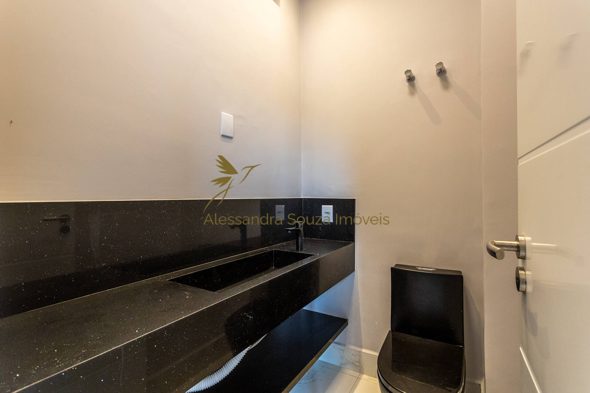 Casa à venda com 5 quartos, 392m² - Foto 21