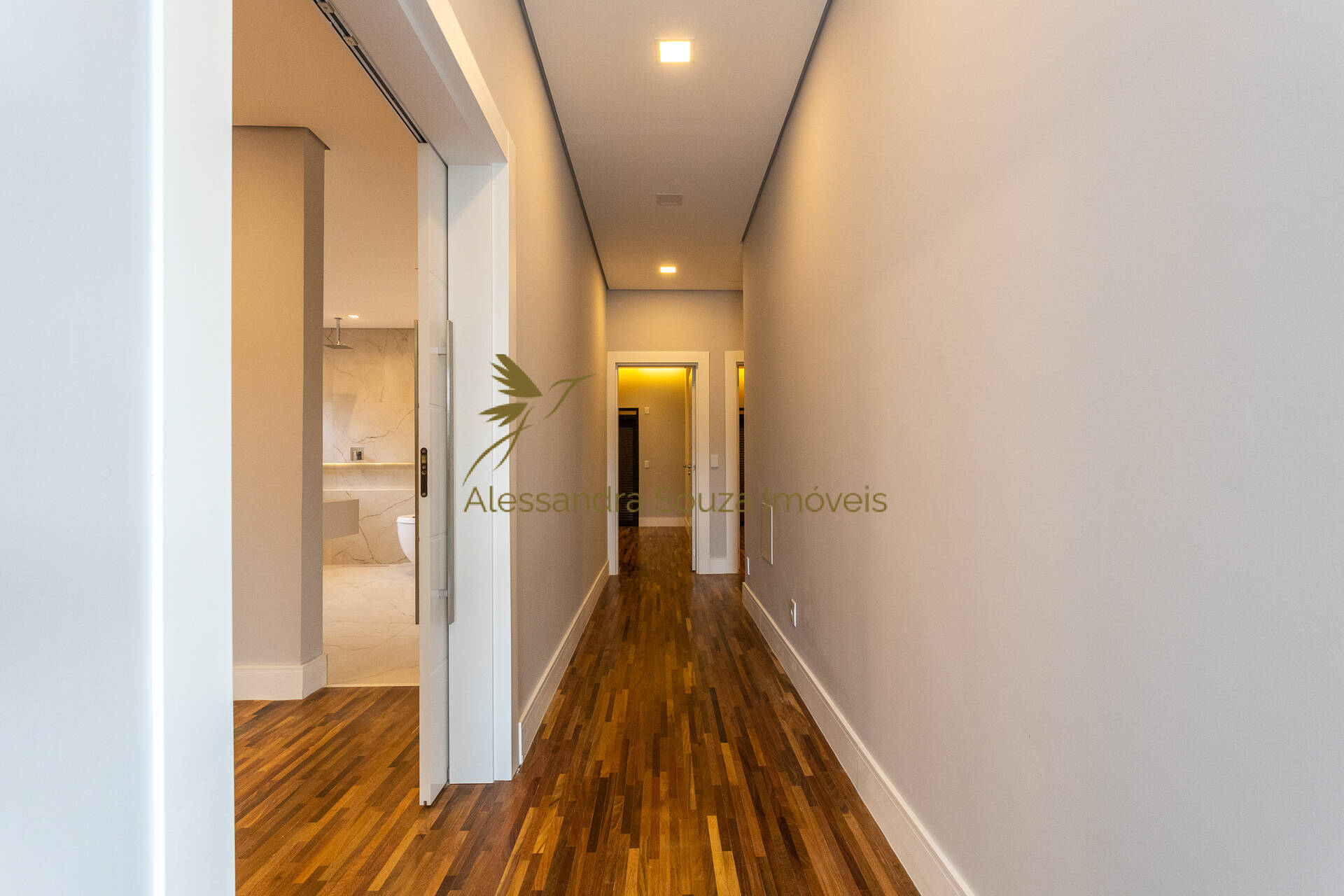 Casa à venda com 5 quartos, 392m² - Foto 24