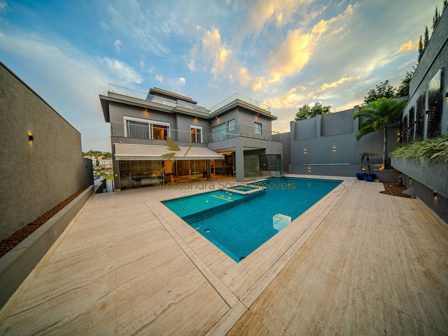 Casa à venda e aluguel com 4 quartos, 850m² - Foto 14