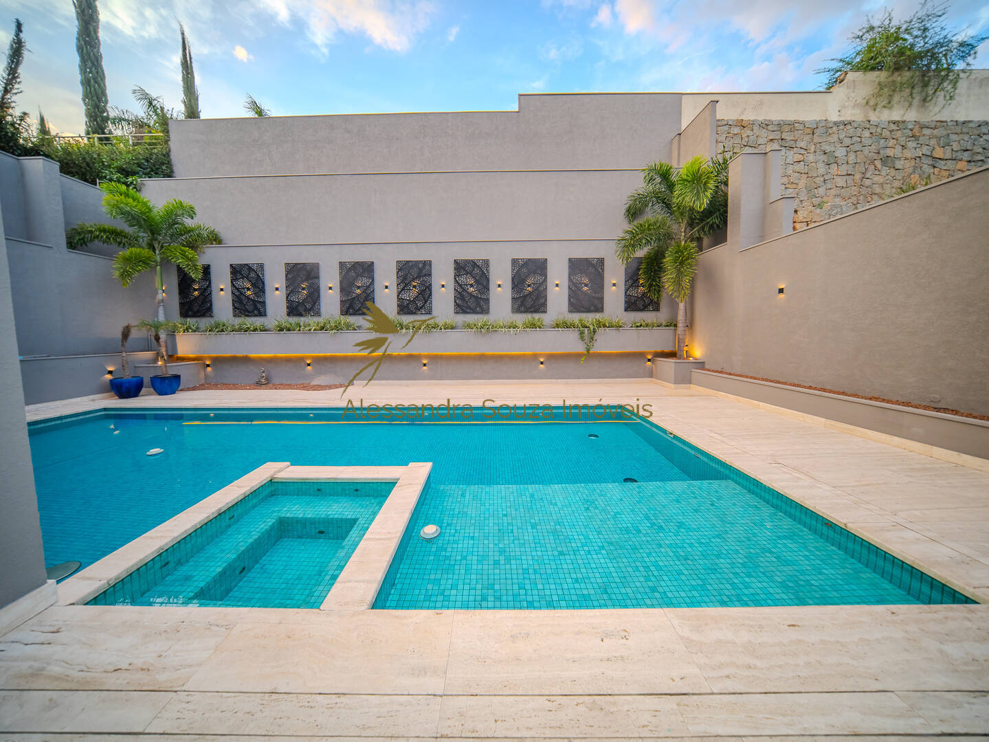 Casa à venda e aluguel com 4 quartos, 850m² - Foto 32