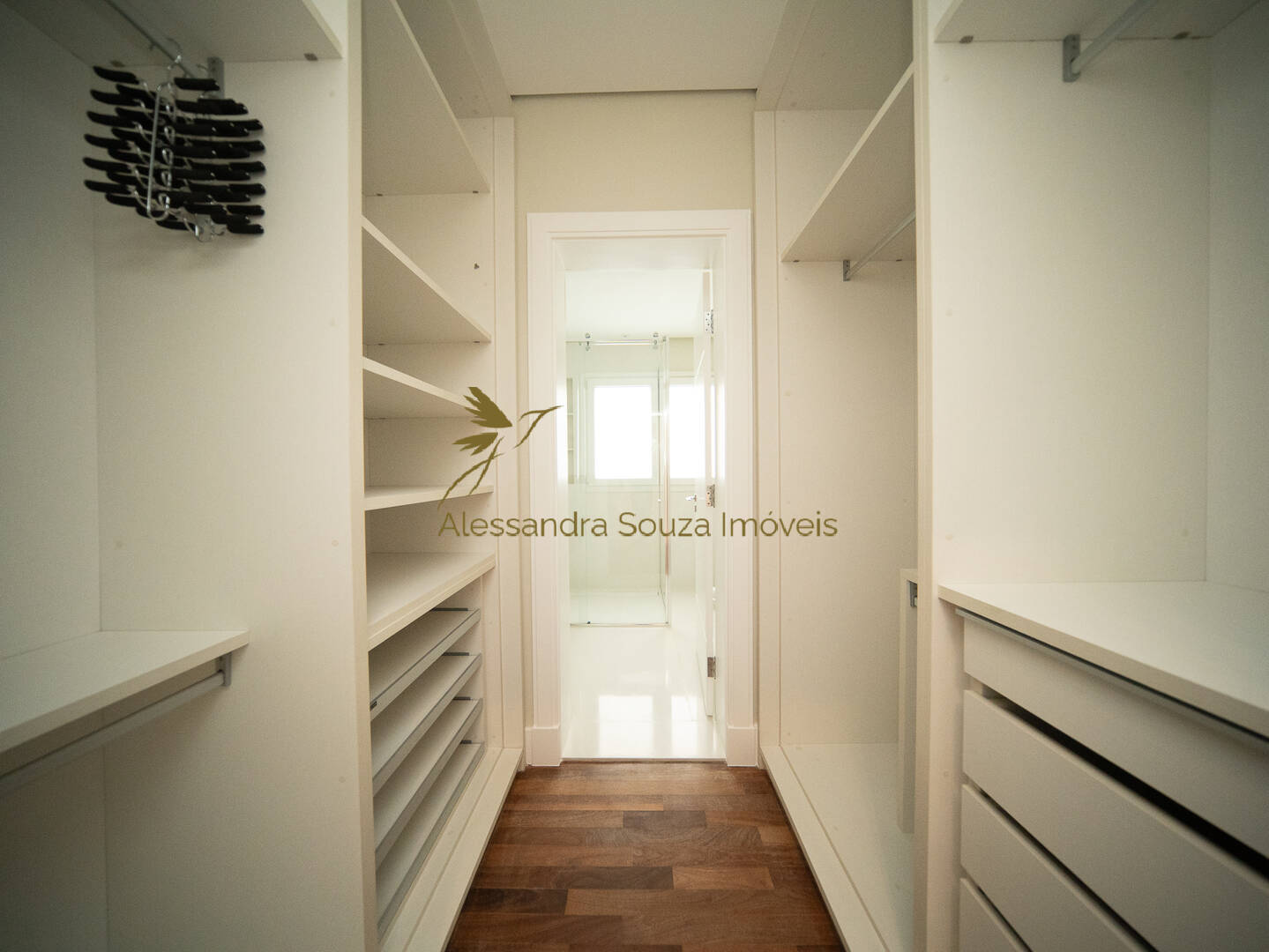 Casa à venda e aluguel com 4 quartos, 850m² - Foto 73