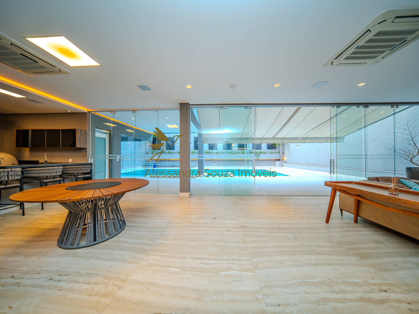 Casa à venda e aluguel com 4 quartos, 850m² - Foto 95