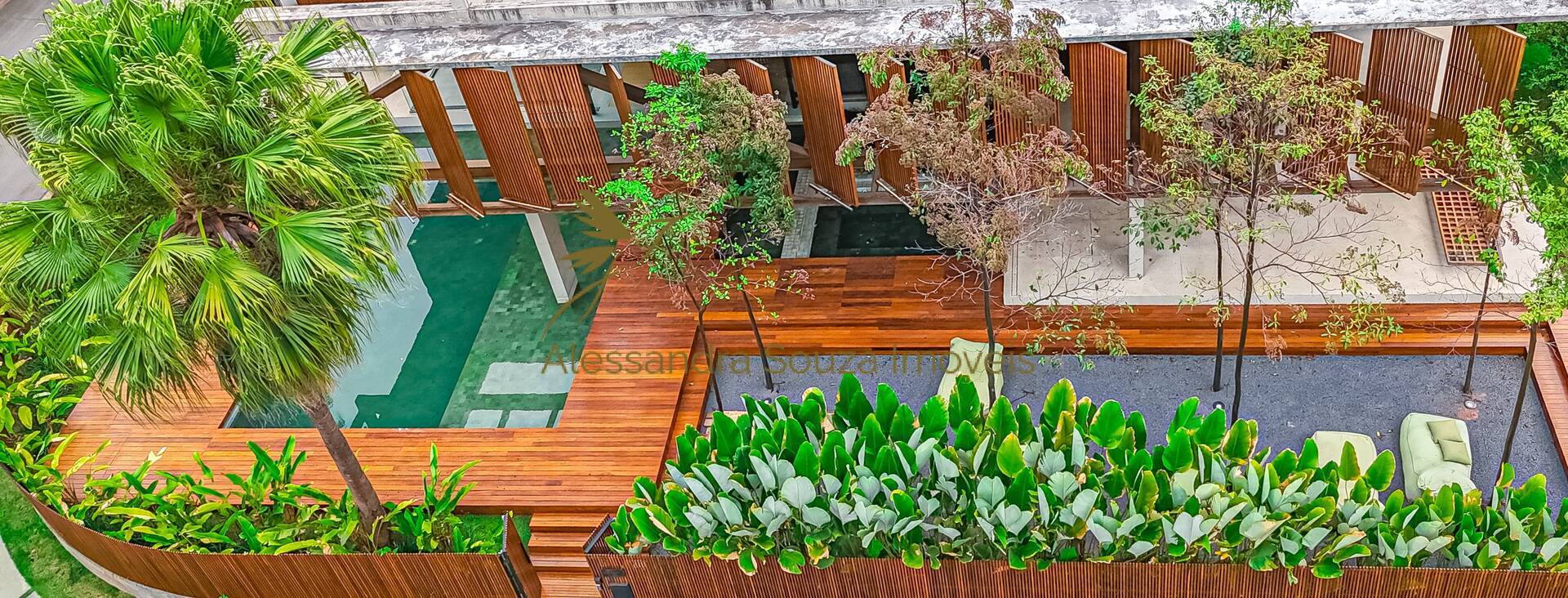Casa à venda com 4 quartos, 731m² - Foto 2