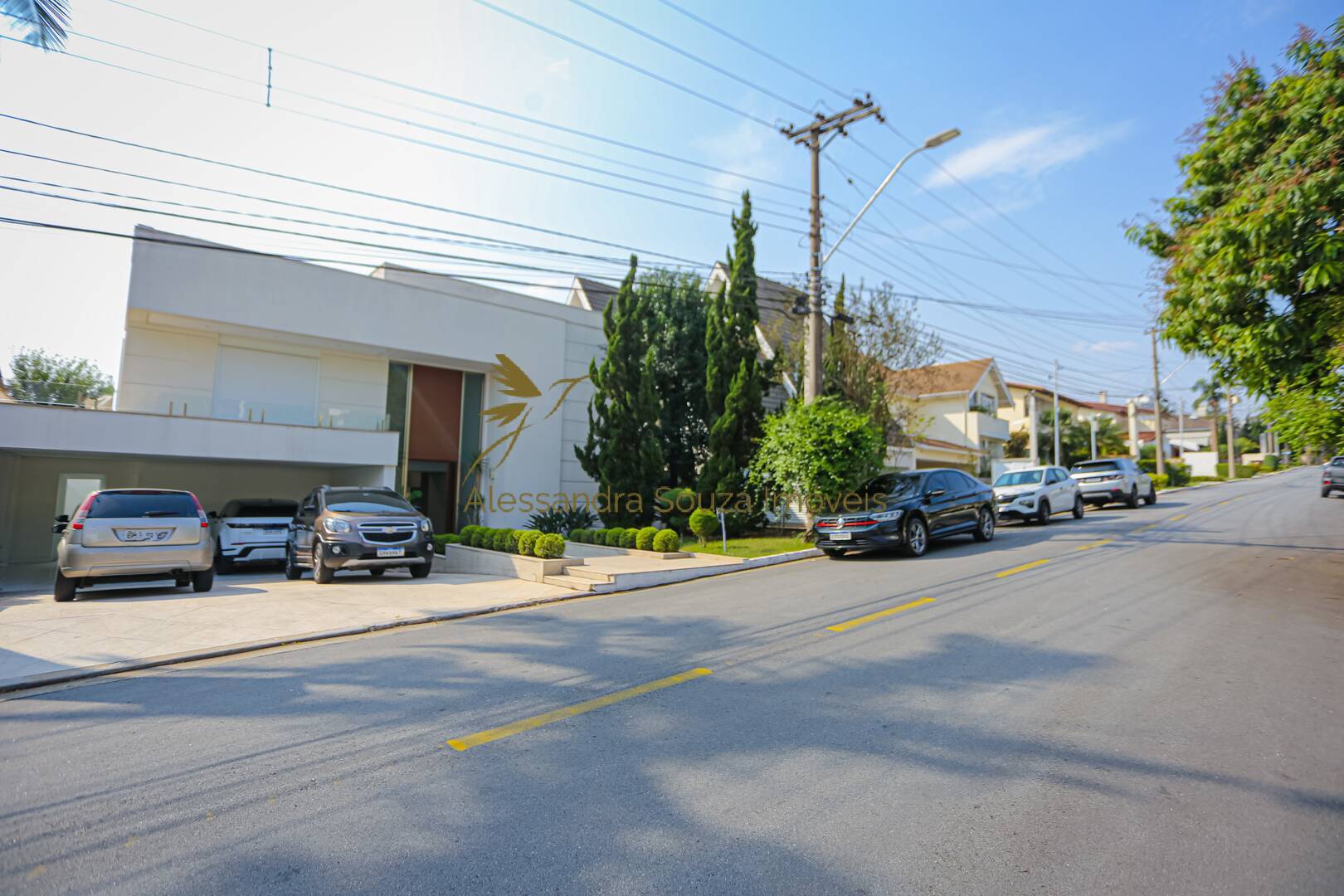 Casa à venda com 4 quartos, 560m² - Foto 5
