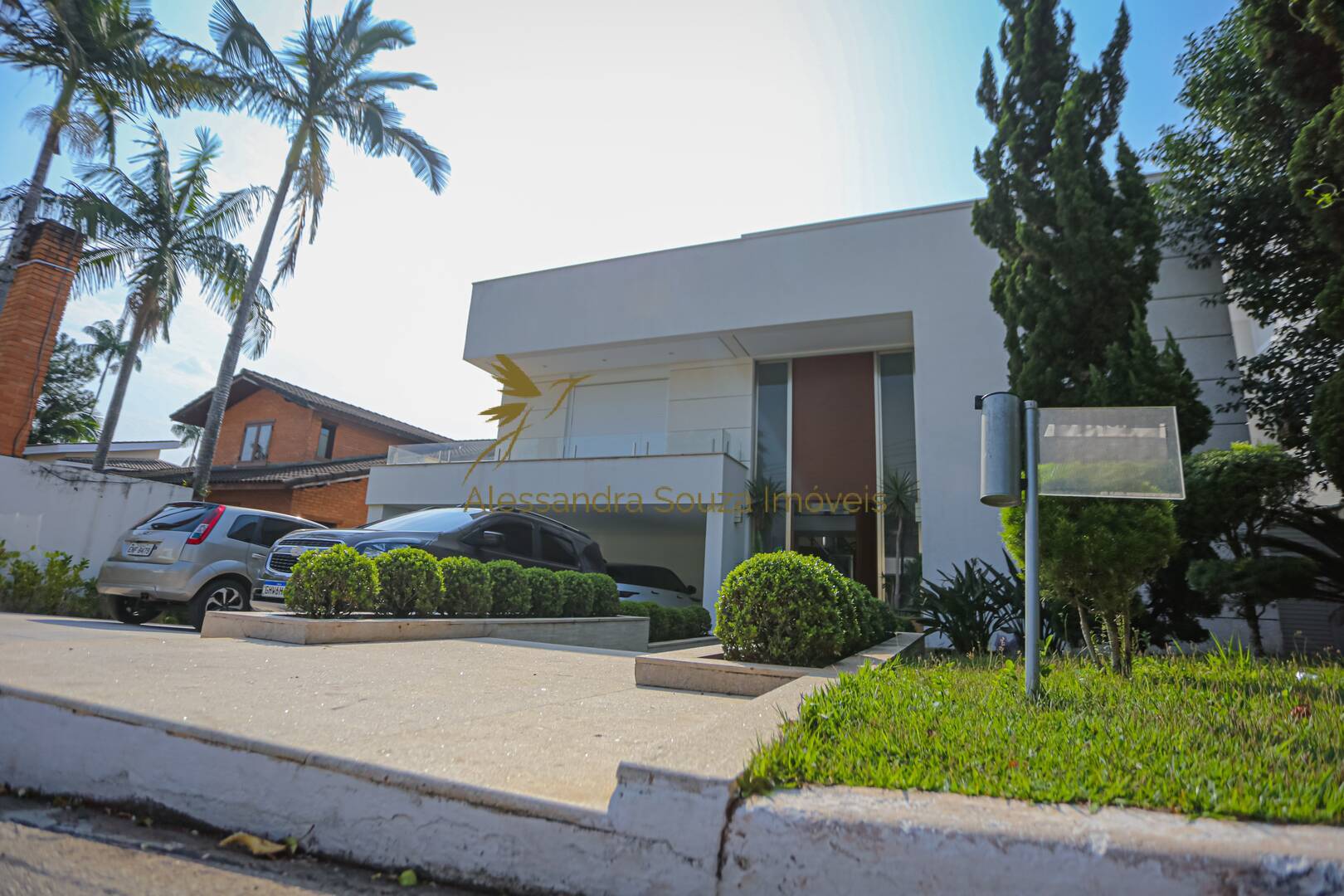 Casa à venda com 4 quartos, 560m² - Foto 9