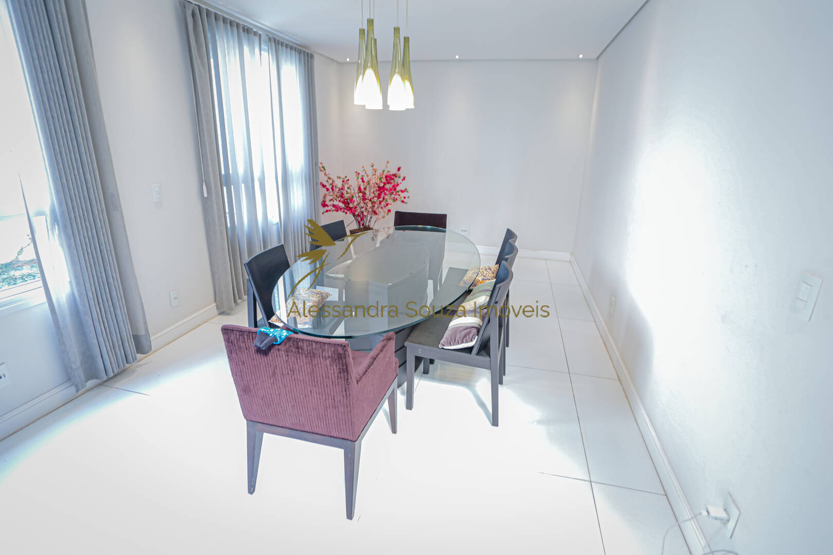 Casa à venda com 4 quartos, 560m² - Foto 16