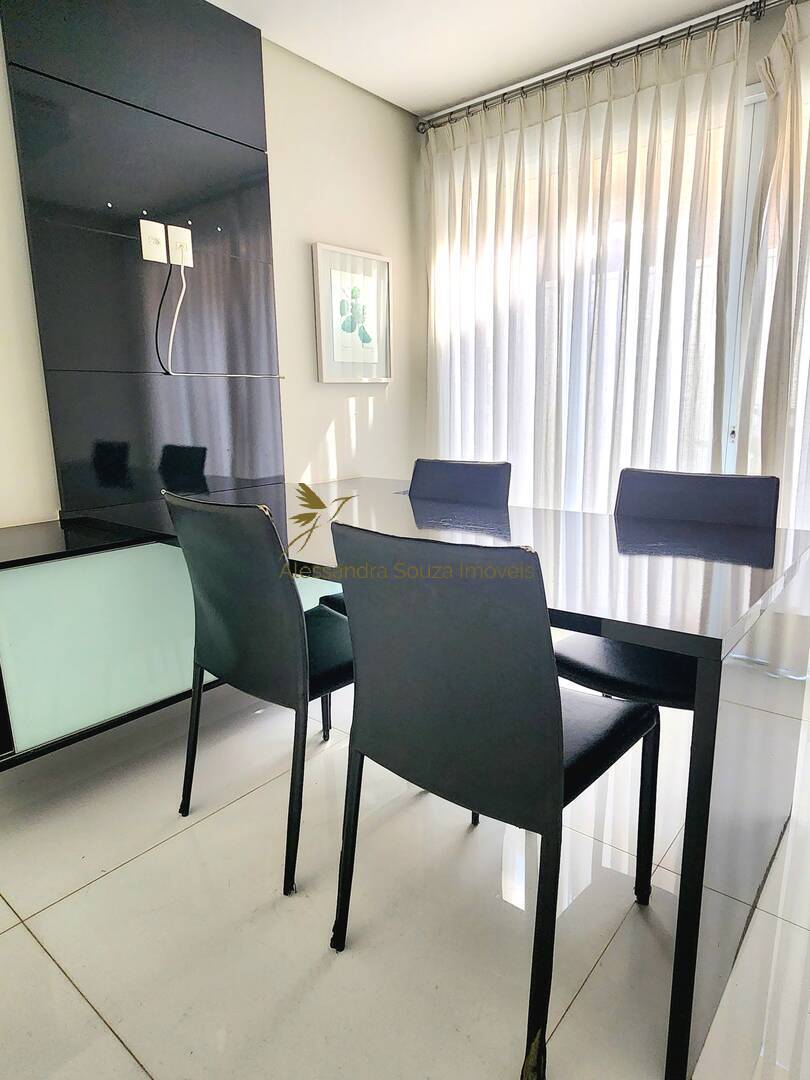 Casa à venda com 4 quartos, 560m² - Foto 41