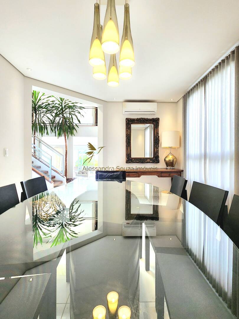 Casa à venda com 4 quartos, 560m² - Foto 46