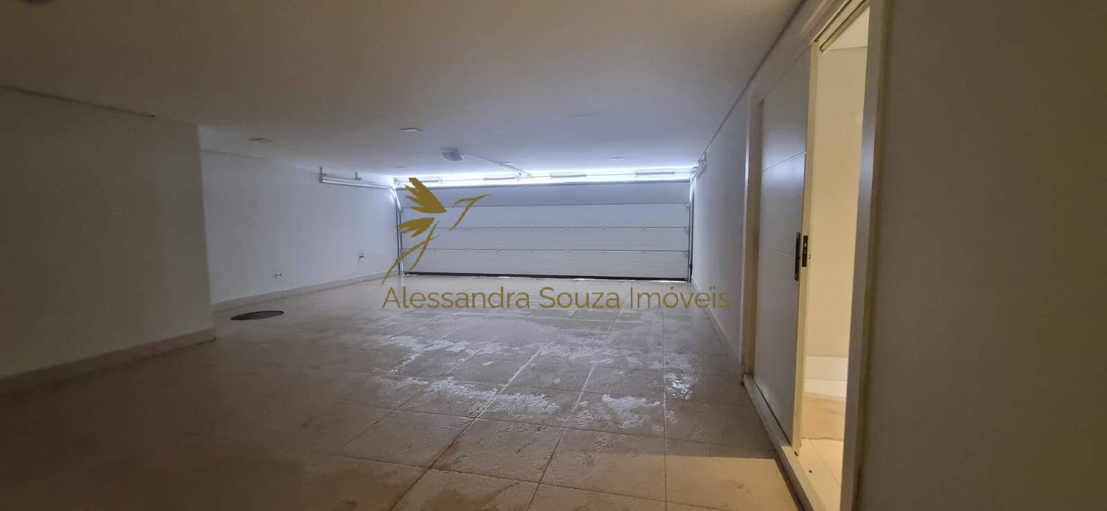 Casa à venda e aluguel com 4 quartos, 410m² - Foto 22