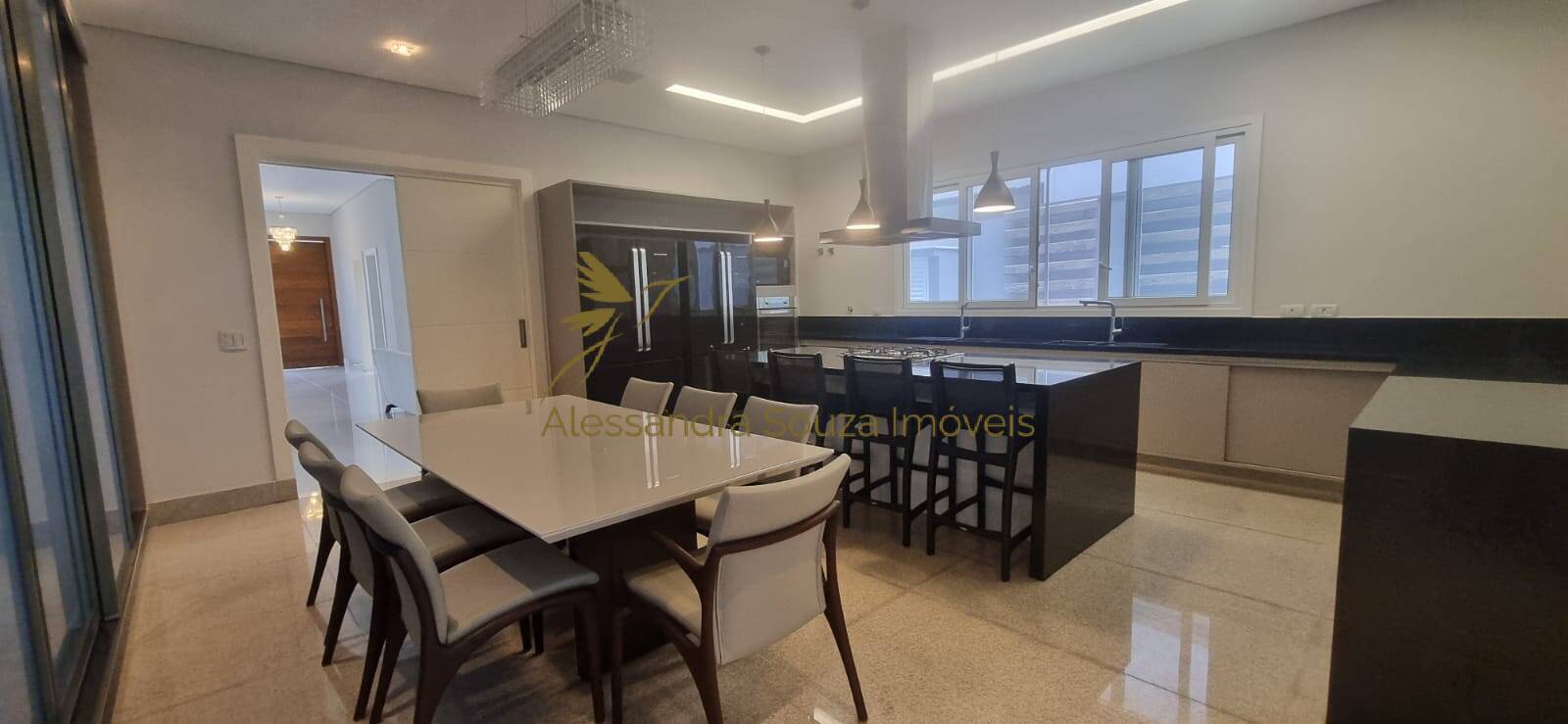 Casa à venda e aluguel com 4 quartos, 410m² - Foto 4