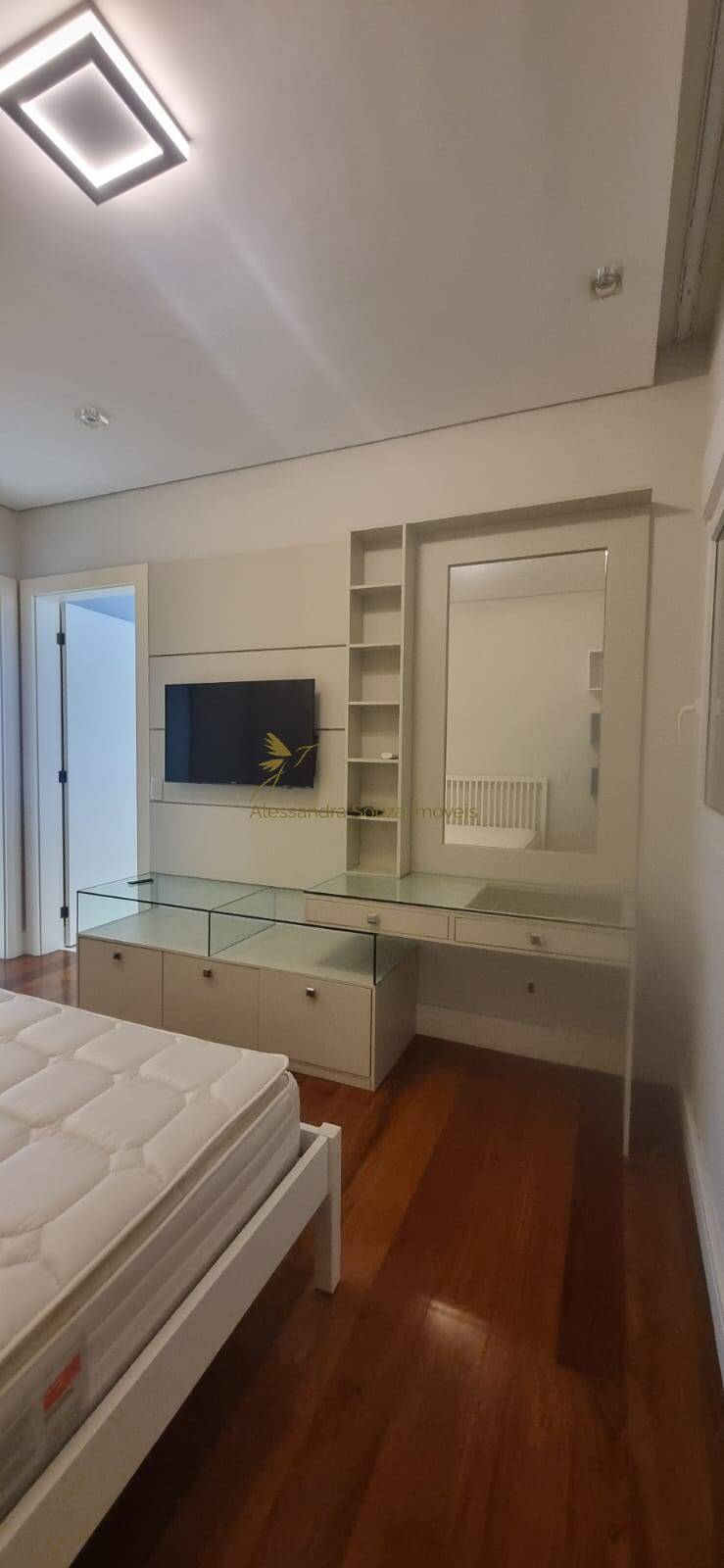 Casa à venda e aluguel com 4 quartos, 410m² - Foto 14