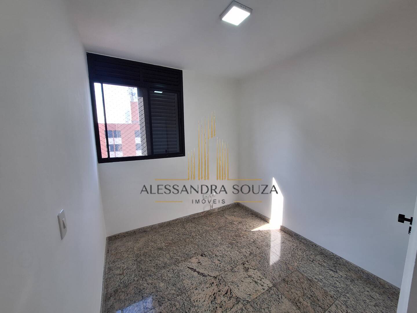 Apartamento, 2 quartos, 76 m² - Foto 15