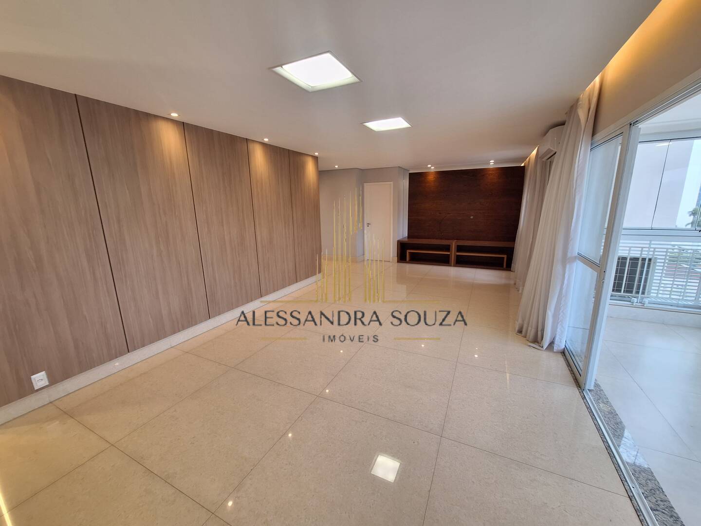 Apartamento, 3 quartos, 158 m² - Foto 2