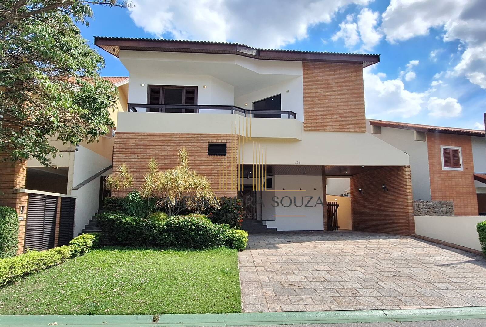 Casa, 4 quartos, 416 m² - Foto 1