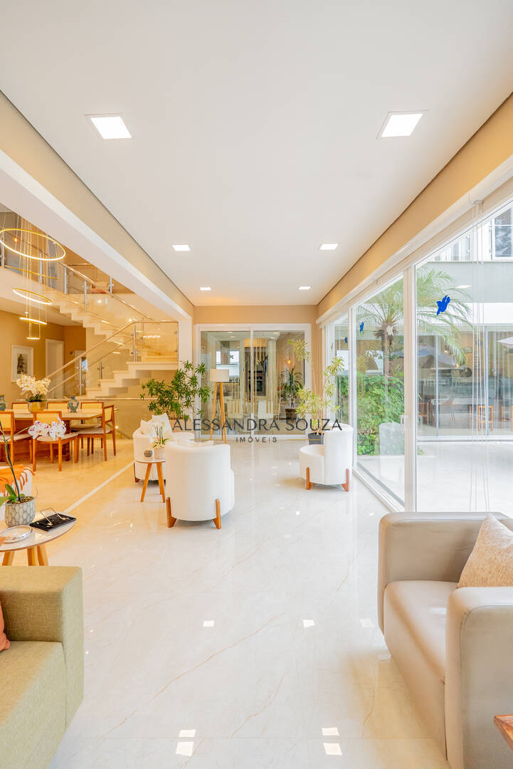 Casa, 4 quartos, 795 m² - Foto 1
