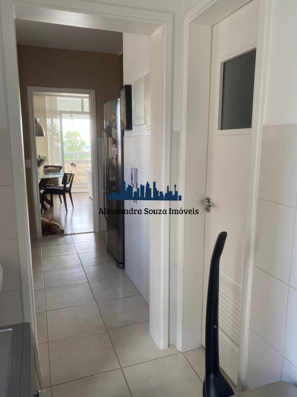 Apartamento à venda com 2 quartos, 90m² - Foto 11