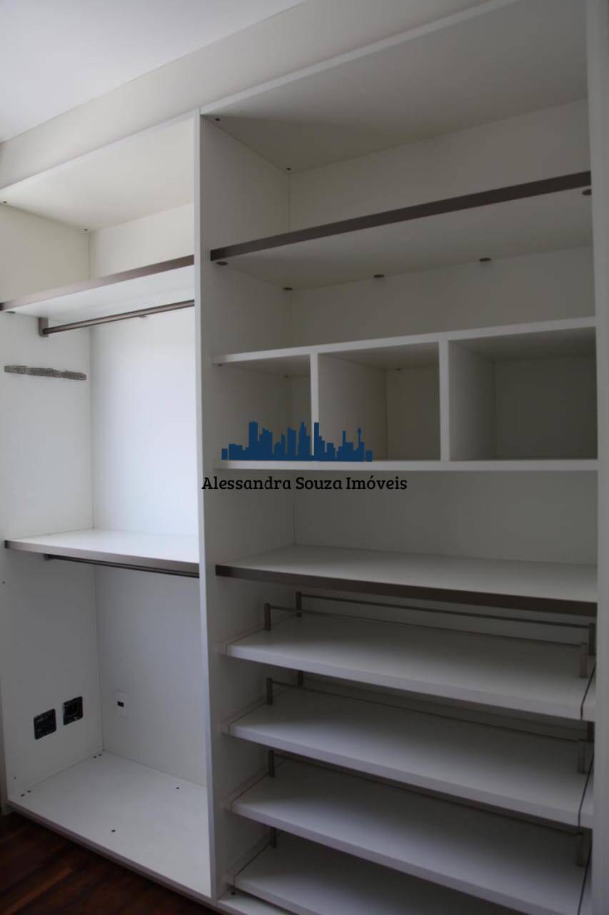 Casa à venda e aluguel com 4 quartos, 607m² - Foto 19