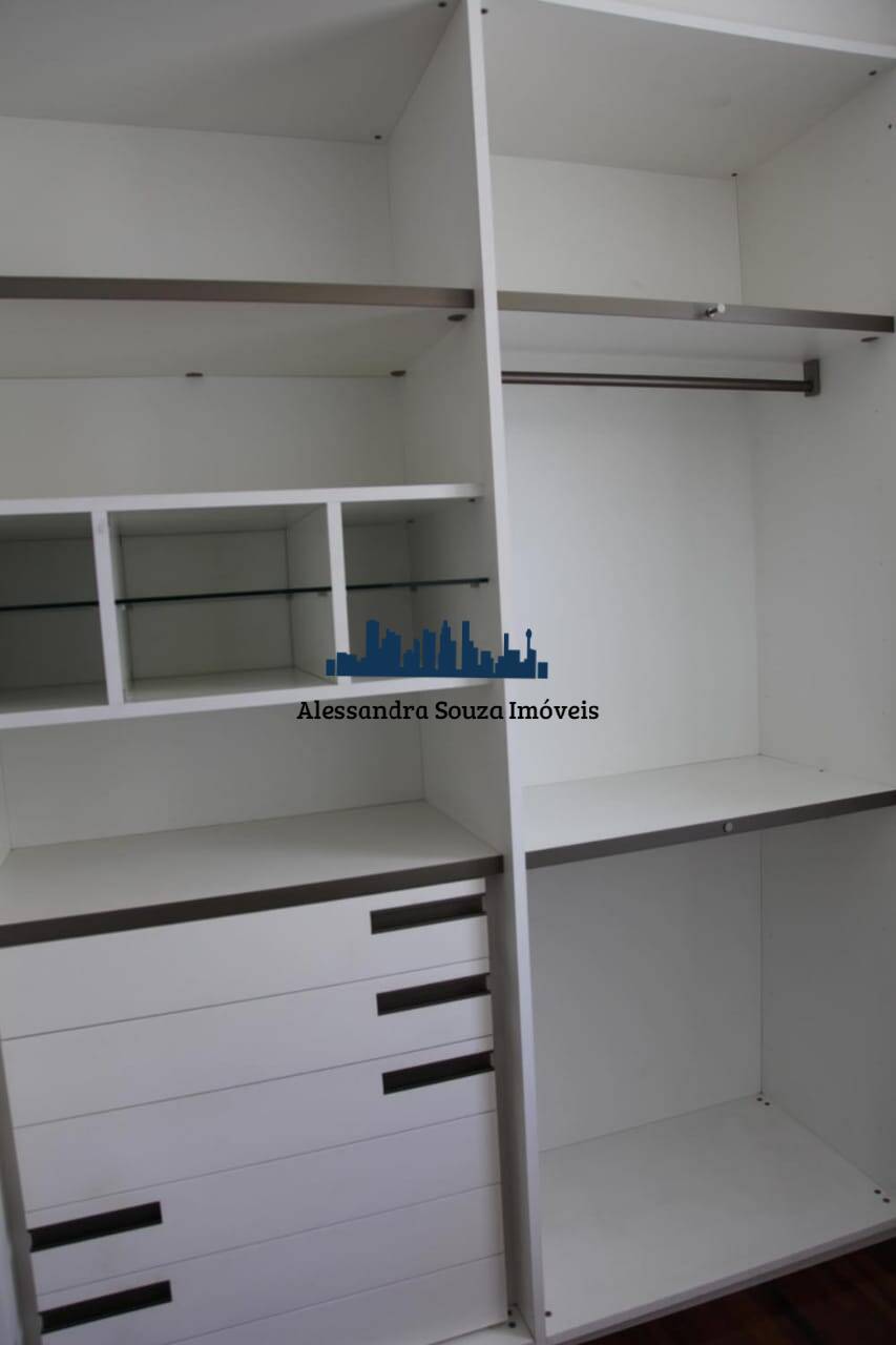 Casa à venda e aluguel com 4 quartos, 607m² - Foto 21