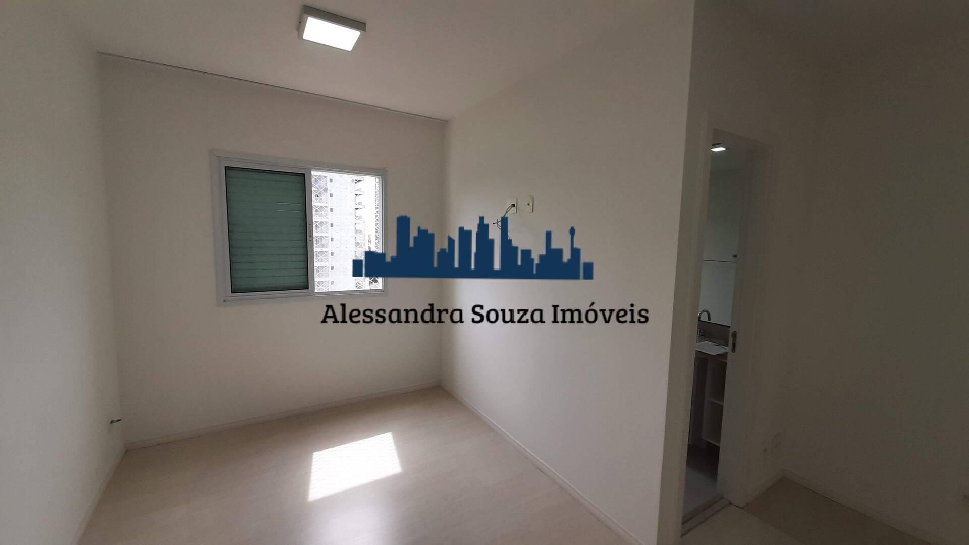 Apartamento à venda e aluguel com 2 quartos, 70m² - Foto 3