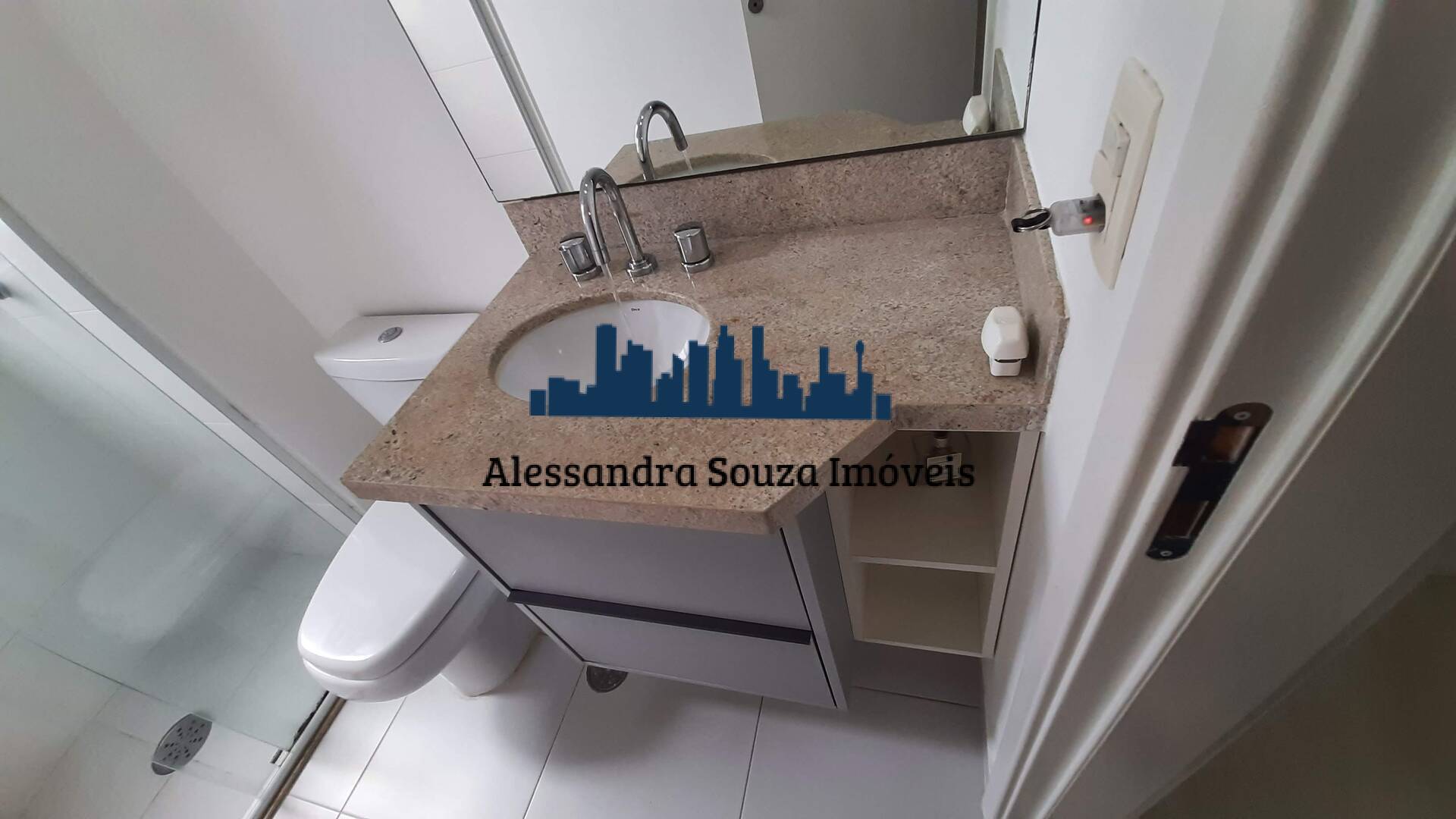Apartamento à venda e aluguel com 2 quartos, 70m² - Foto 6