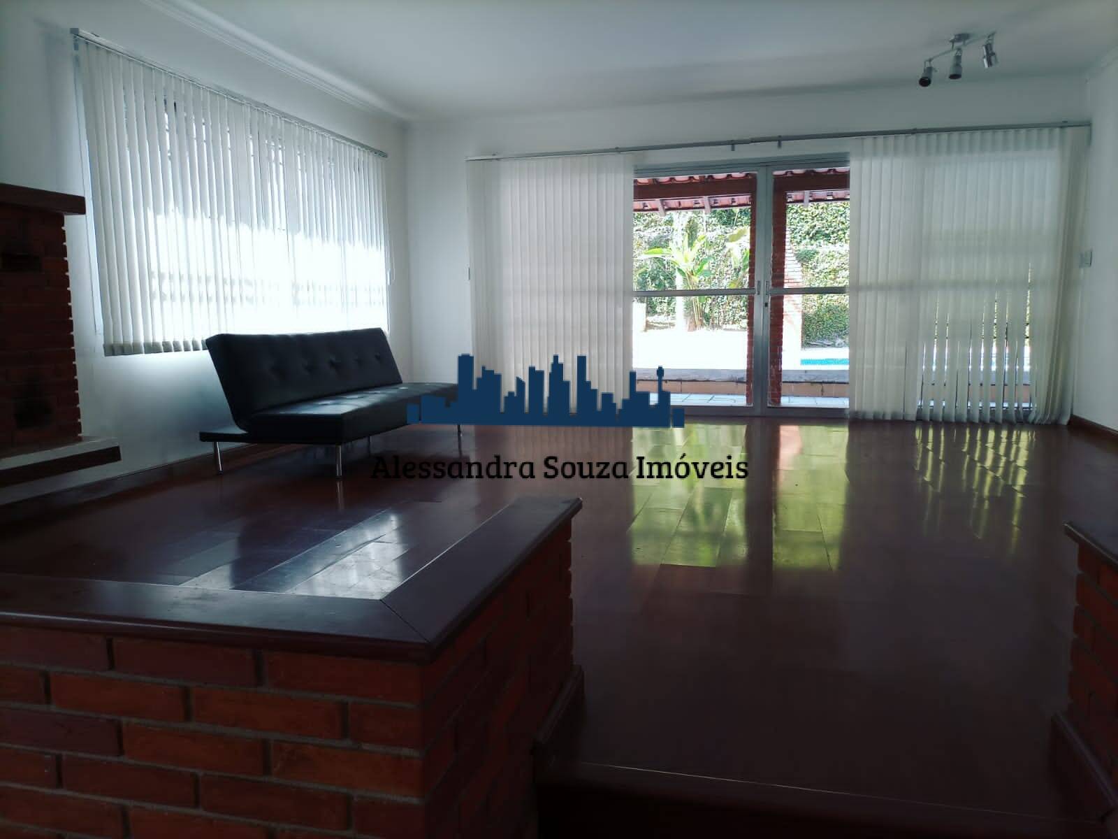 Casa para alugar com 3 quartos, 300m² - Foto 13