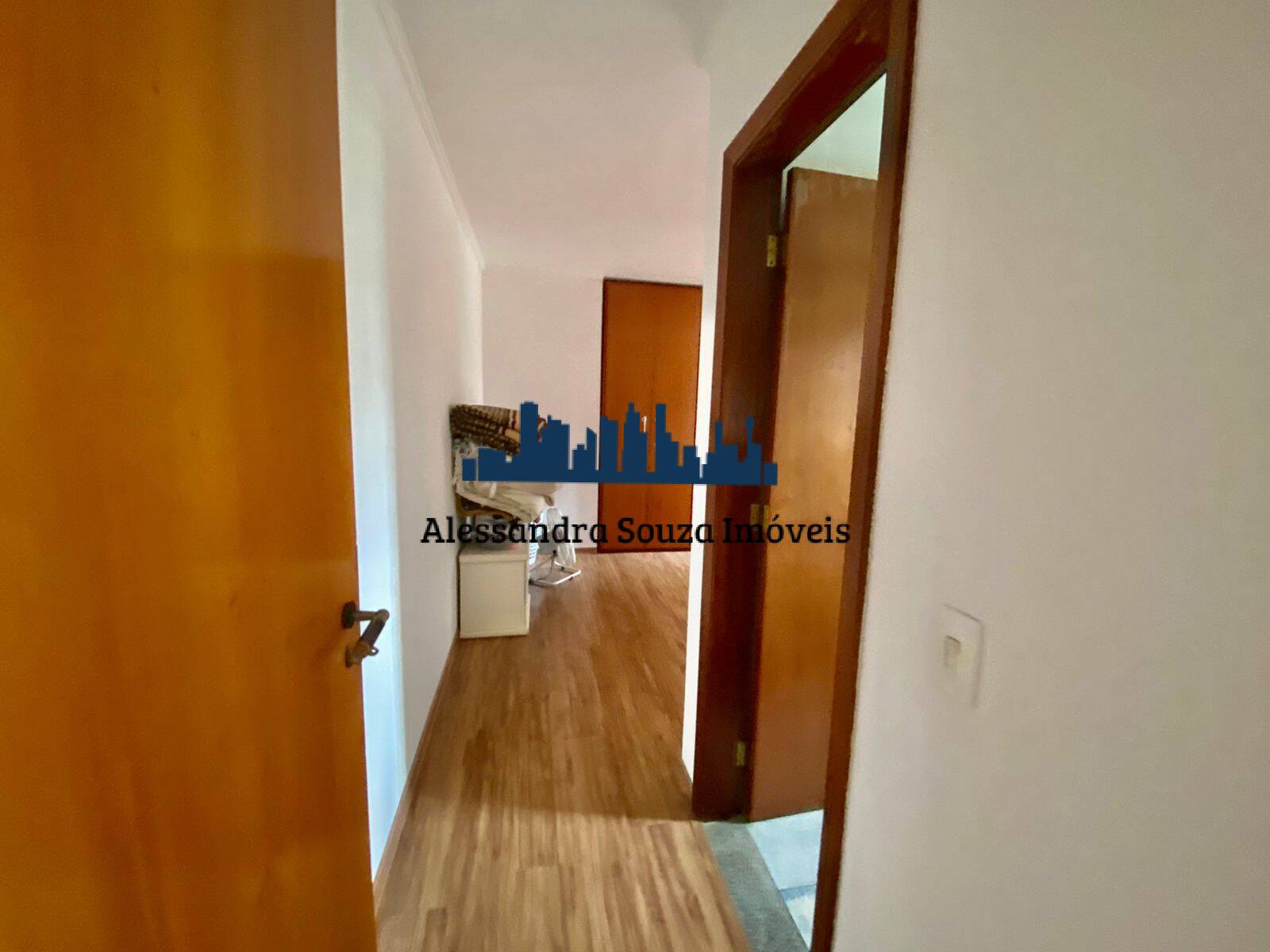 Casa à venda com 4 quartos, 456m² - Foto 9