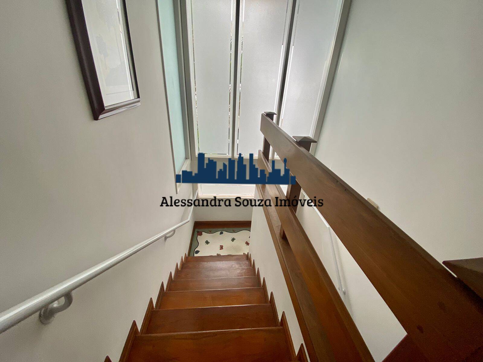 Casa à venda com 4 quartos, 456m² - Foto 8