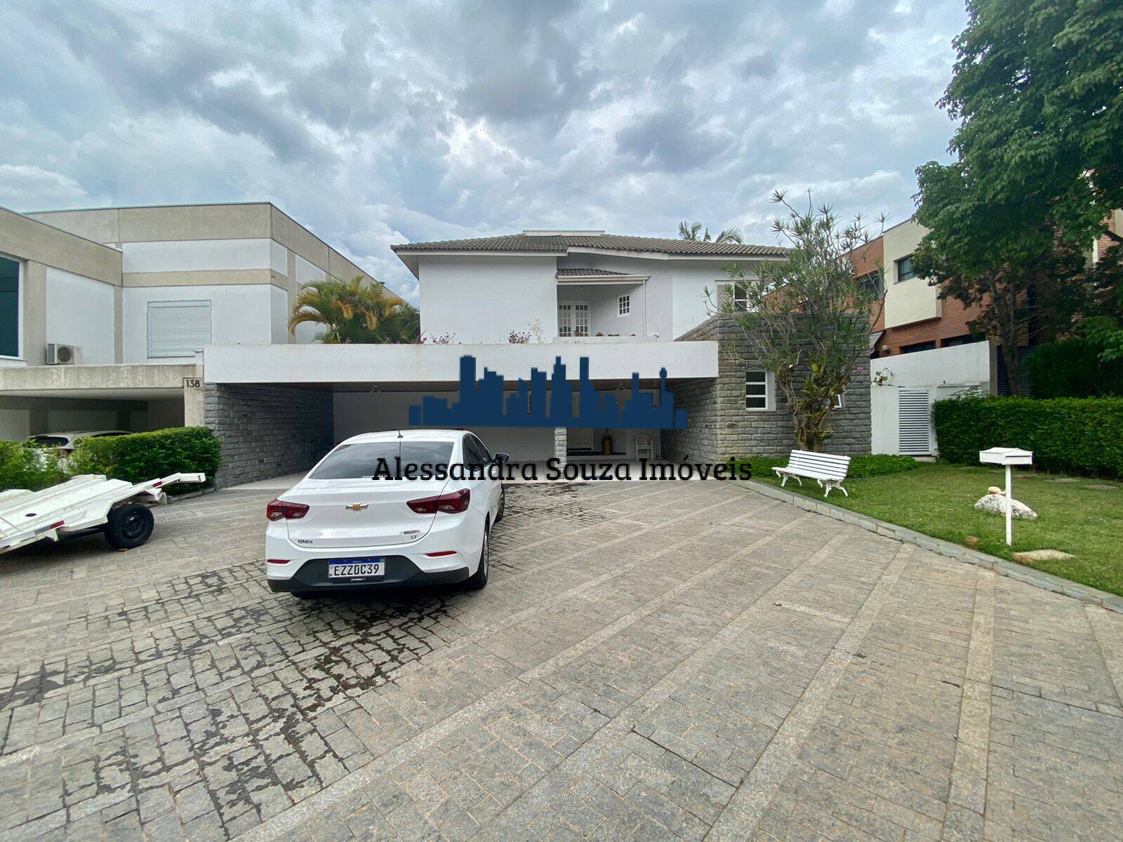 Casa à venda com 4 quartos, 456m² - Foto 3