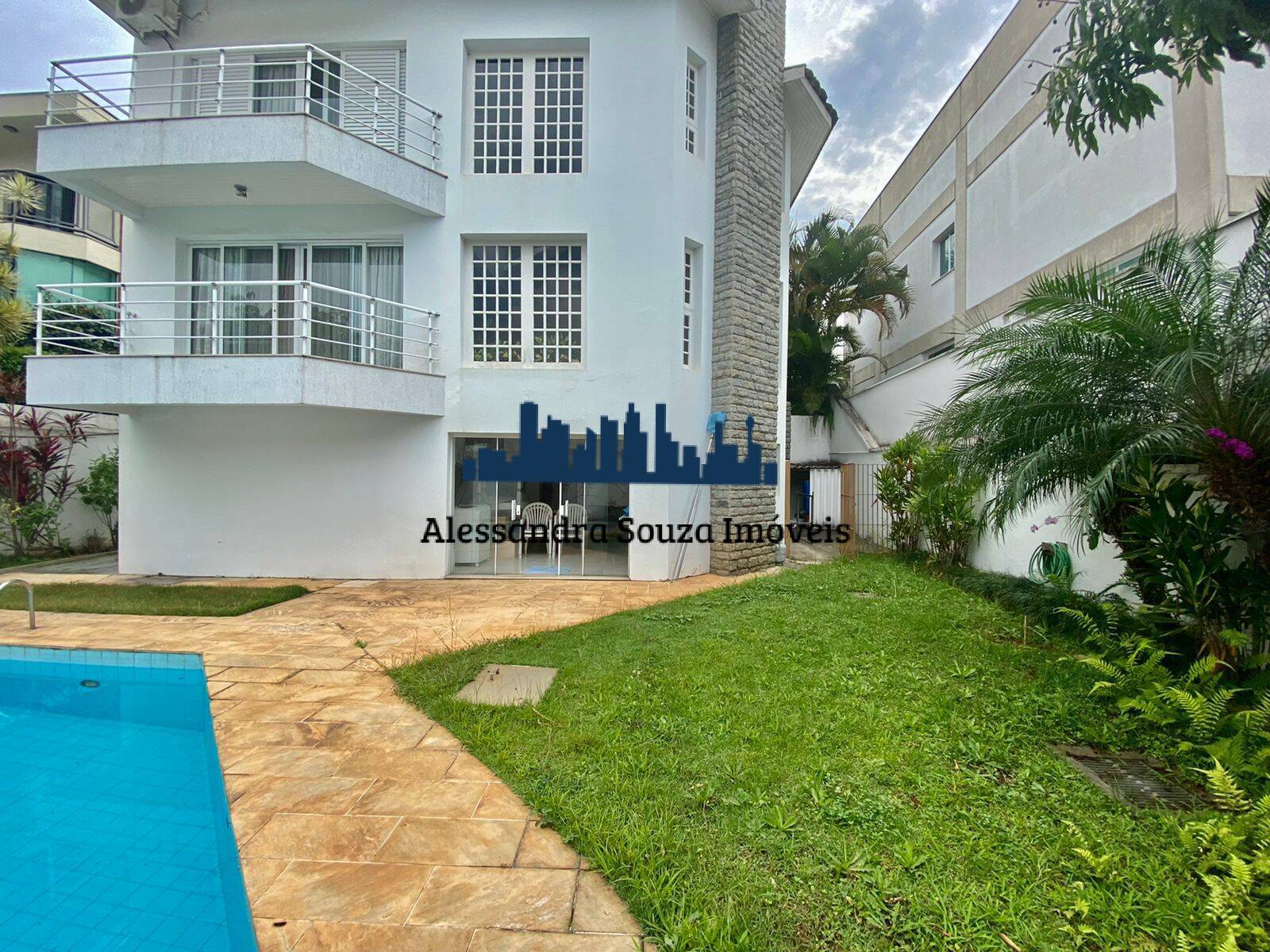 Casa à venda com 4 quartos, 456m² - Foto 22